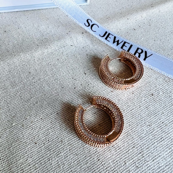 Hoop Earrings 18k Gold Color Luxury Waterproof Jewelry - Picture 3 of 6